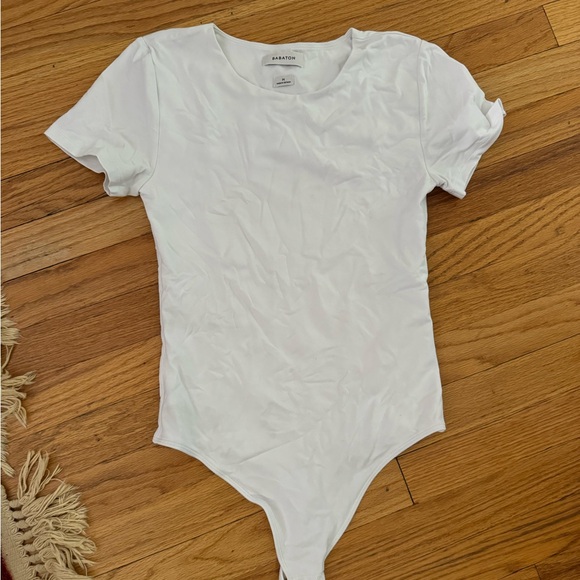 Babaton aritzia crewneck contour bodysuit - Picture 1 of 1